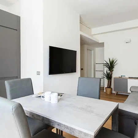 Apartment Italianway - Favretto 13 Milan